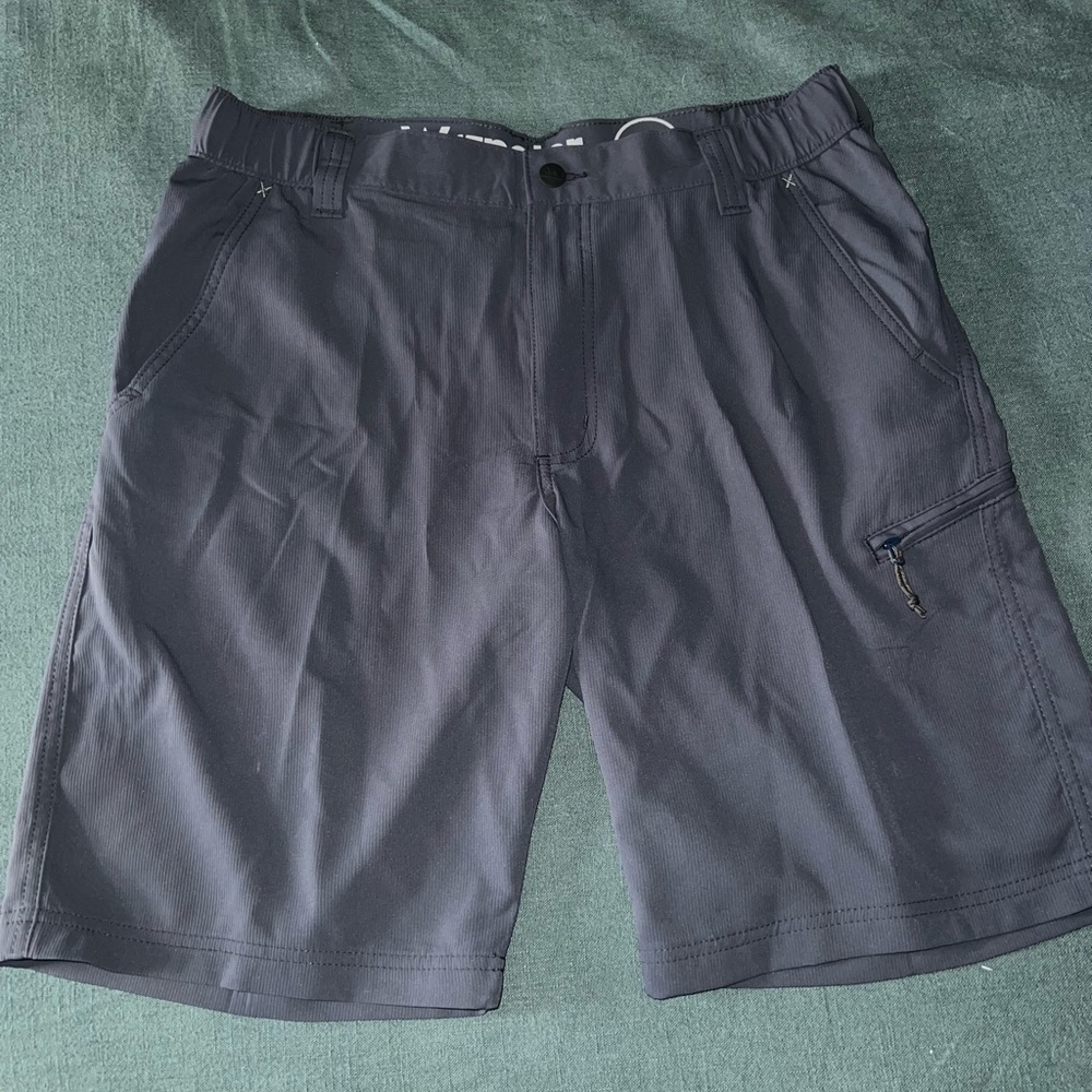 Men's navy Wrangler Cargo Shorts